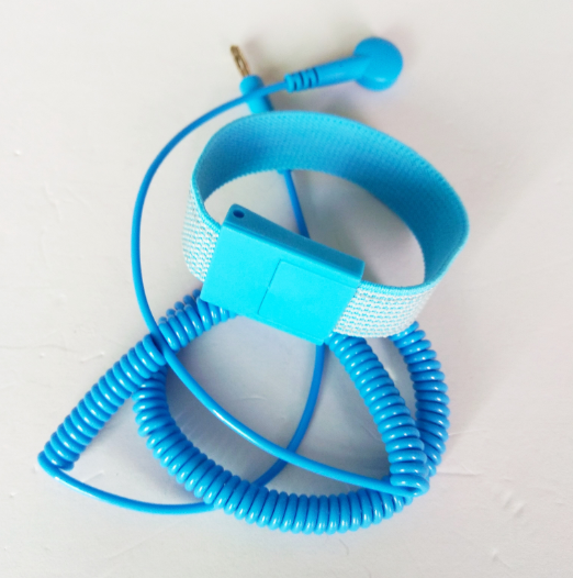 Hypoallergenic wrist band