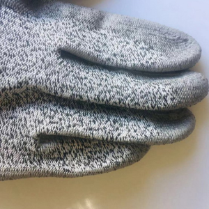 Anti-static gloves